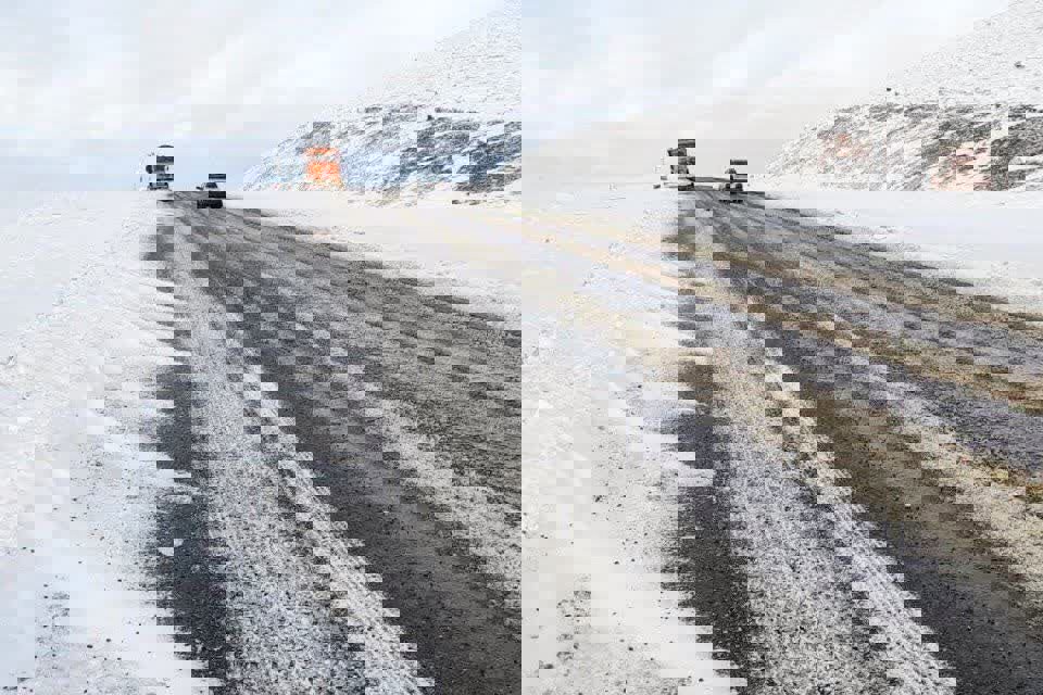 وضعیت محورهای روستایی دلفان به دنبال بارش سنگین برف