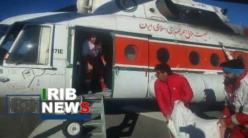 ارسال ۶ تن مواد غذایی و انتقال اضطراری روستاییان ذلقی لرستان با بالگرد هلال‌احمر