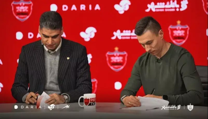 مهاجم پرسپولیس راهی قطر می‌شود