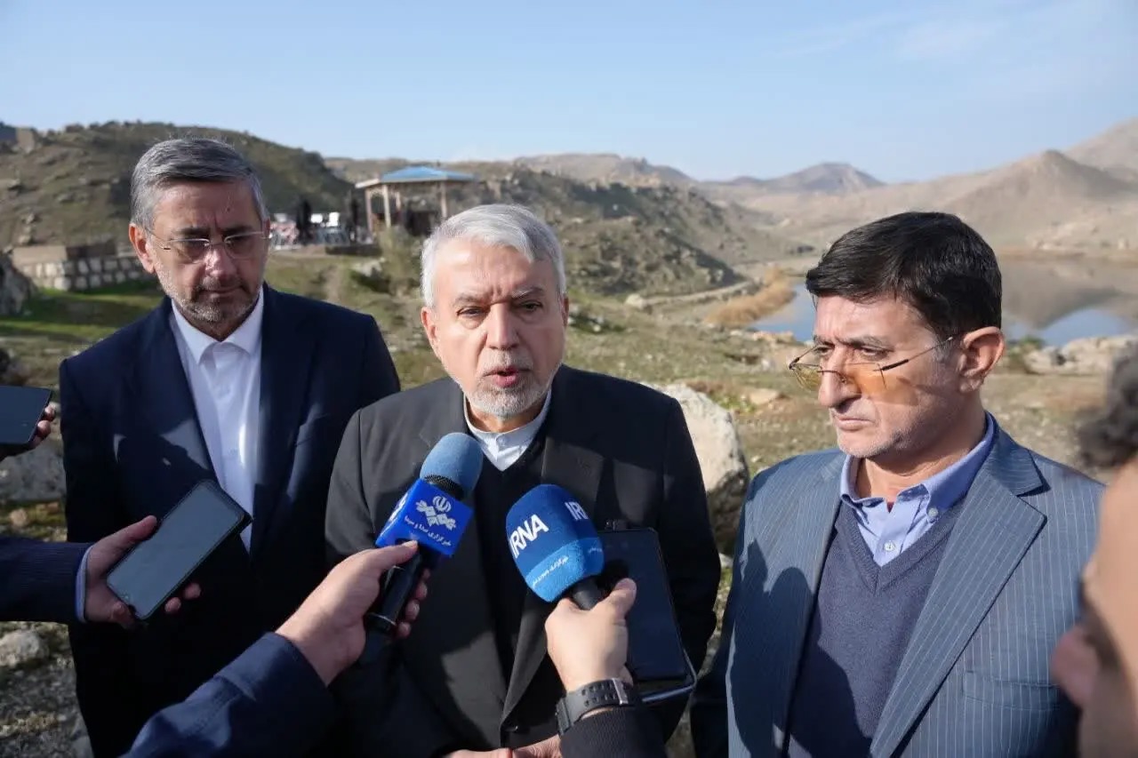 سیاست دولت چهاردهم توسعه متوازن گردشگری در همه مناطق کشور است