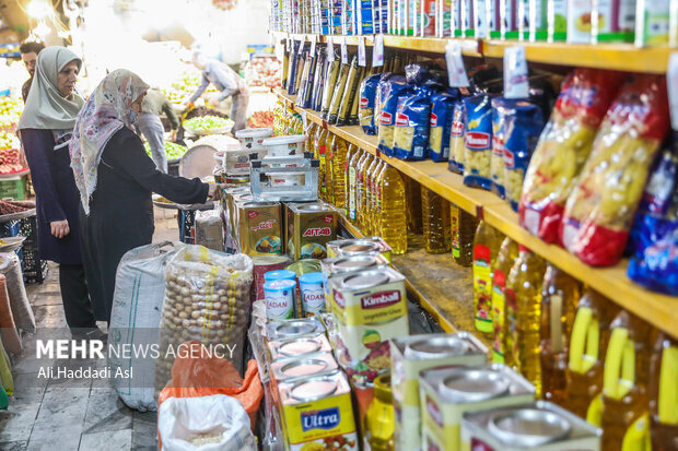 نظارت مستمر بر بازار کالاهای اساسی در لرستان