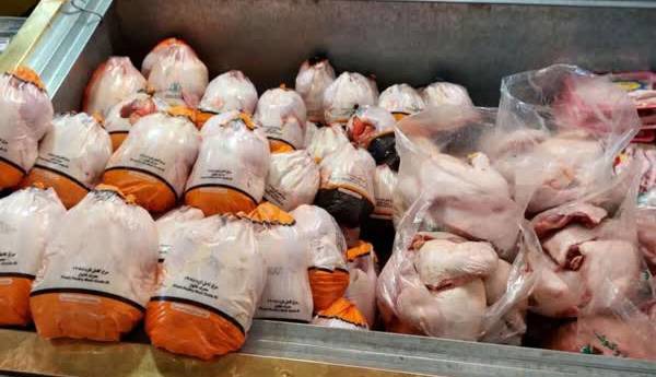 توزیع ۱۴۵۴ تن مرغ گرم در بازار لرستان