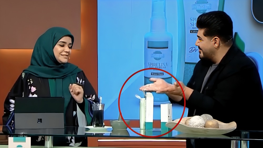 حرکت عجیب مجری، روی آنتن زنده صدا و سیما!