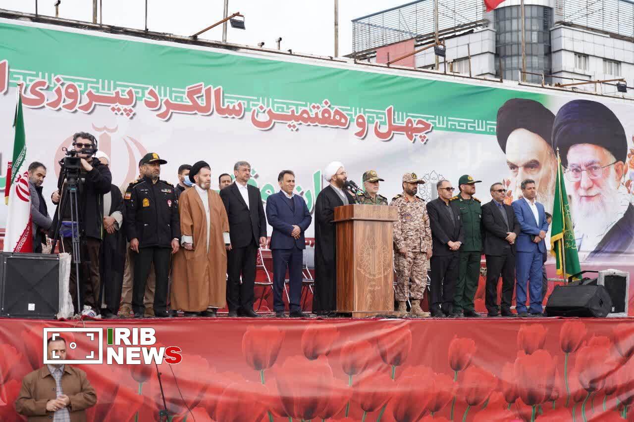 ایران قوی، تداوم عزتمندی و سرافرازی جمهوری اسلامی است