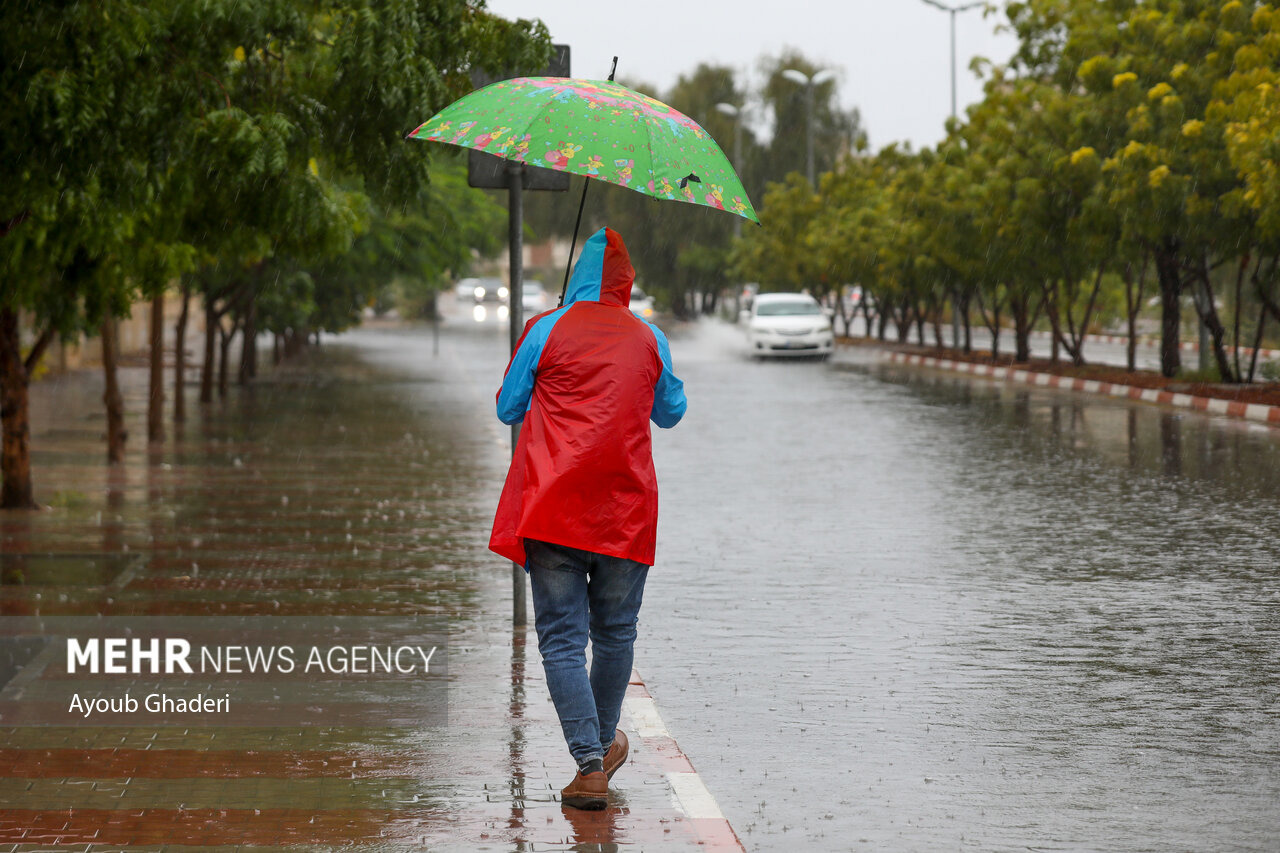 لرستان فردا بارانی می‌شود
