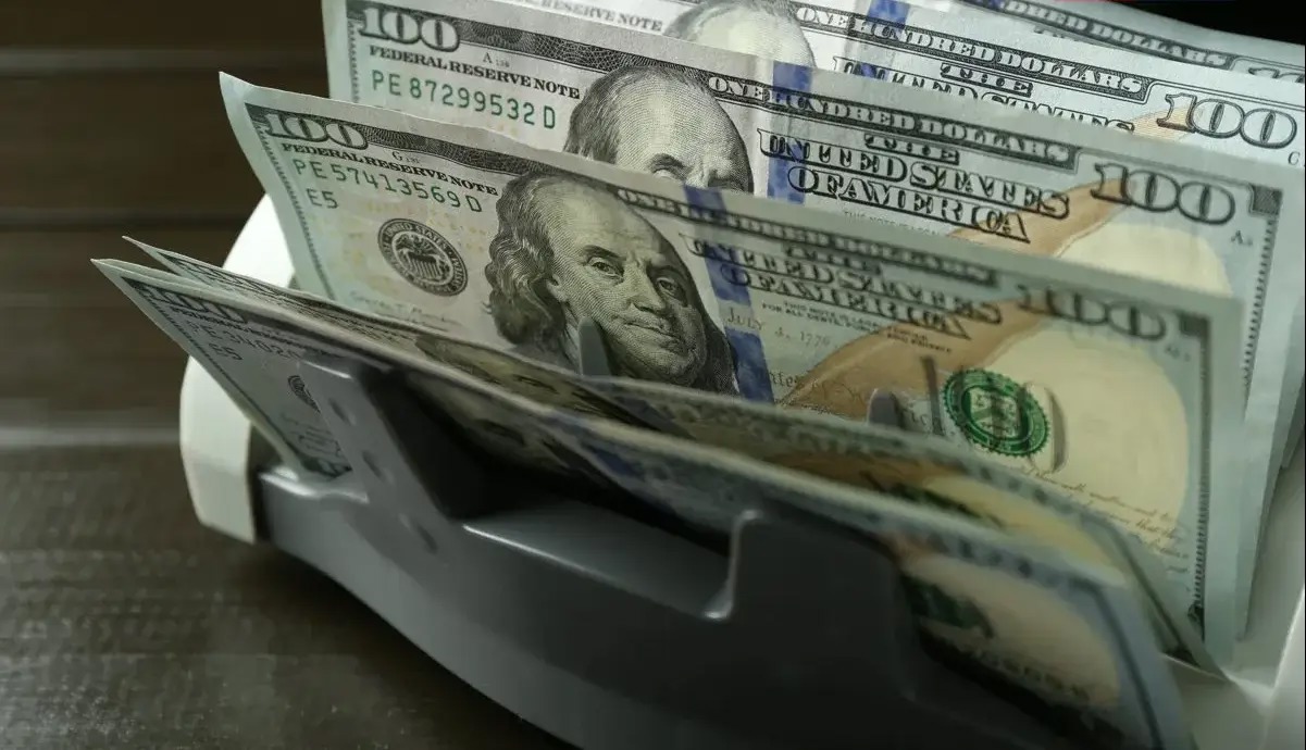 پیش‌بینی قیمت دلارِ فردا «دوشنبه»؛ جهش دلار با موج تازه تقاضا