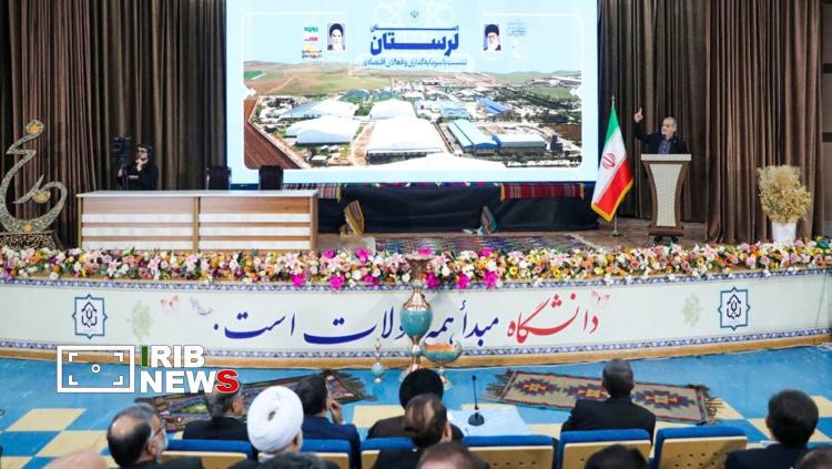 رویکرد دولت پرهیز از شعارزدگی  و وعده های غیر عملی است