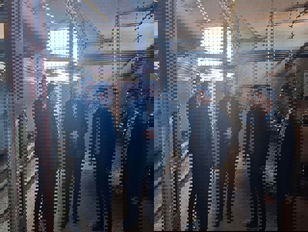 تاکیدمدیرکل تربیت‌بدنی وزارت آموزش و پرورش بر تامین اعتبار استخر دورود