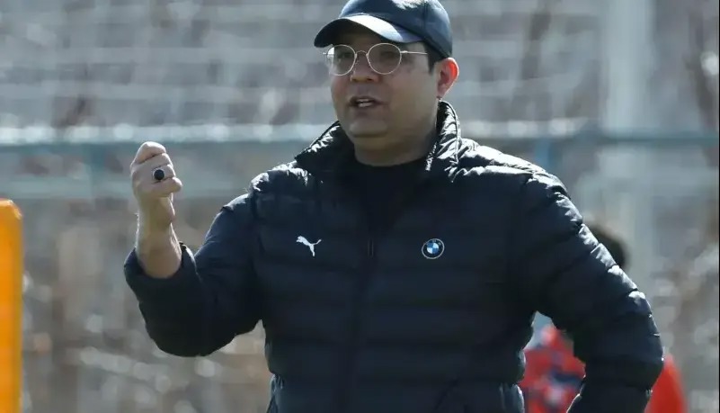 معارفه ربیعی در استادیوم بدون تماشاگر