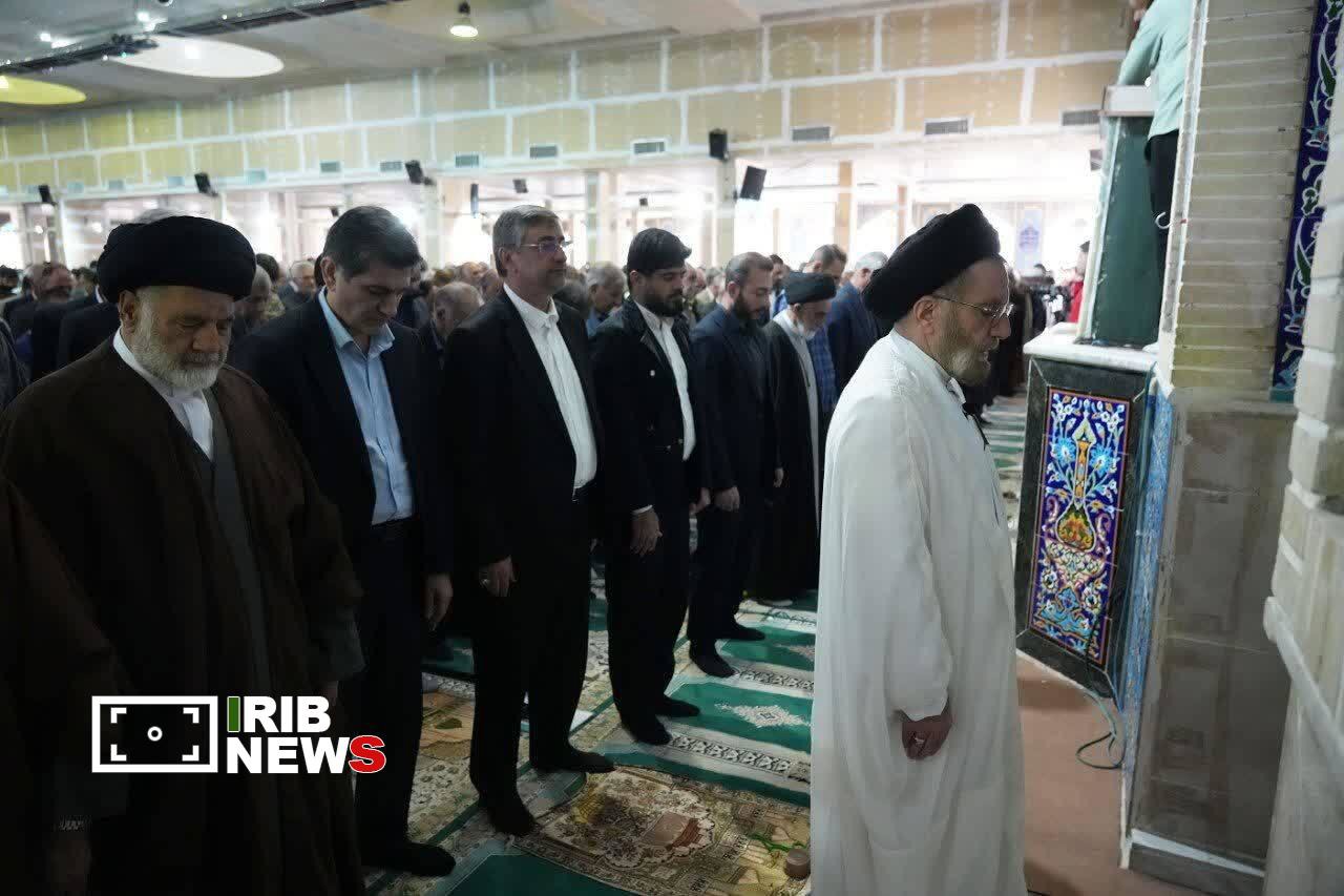 هوشیاری ملت و آمادگی نیروهای مسلح سد راه نفوذ دشمن است