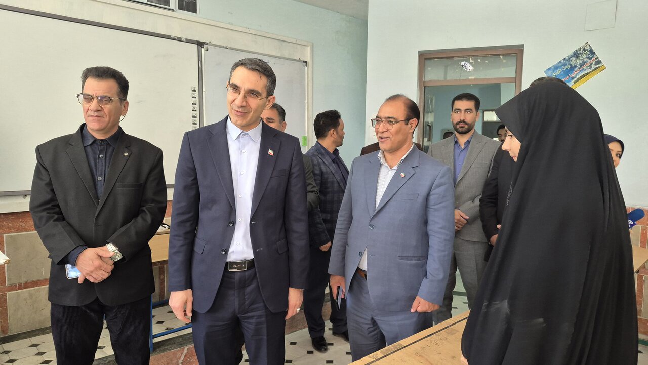 حضور ۱۱۶۰ دانش‌آموز لرستانی در مسابقات استانی قرآن، عترت و نماز