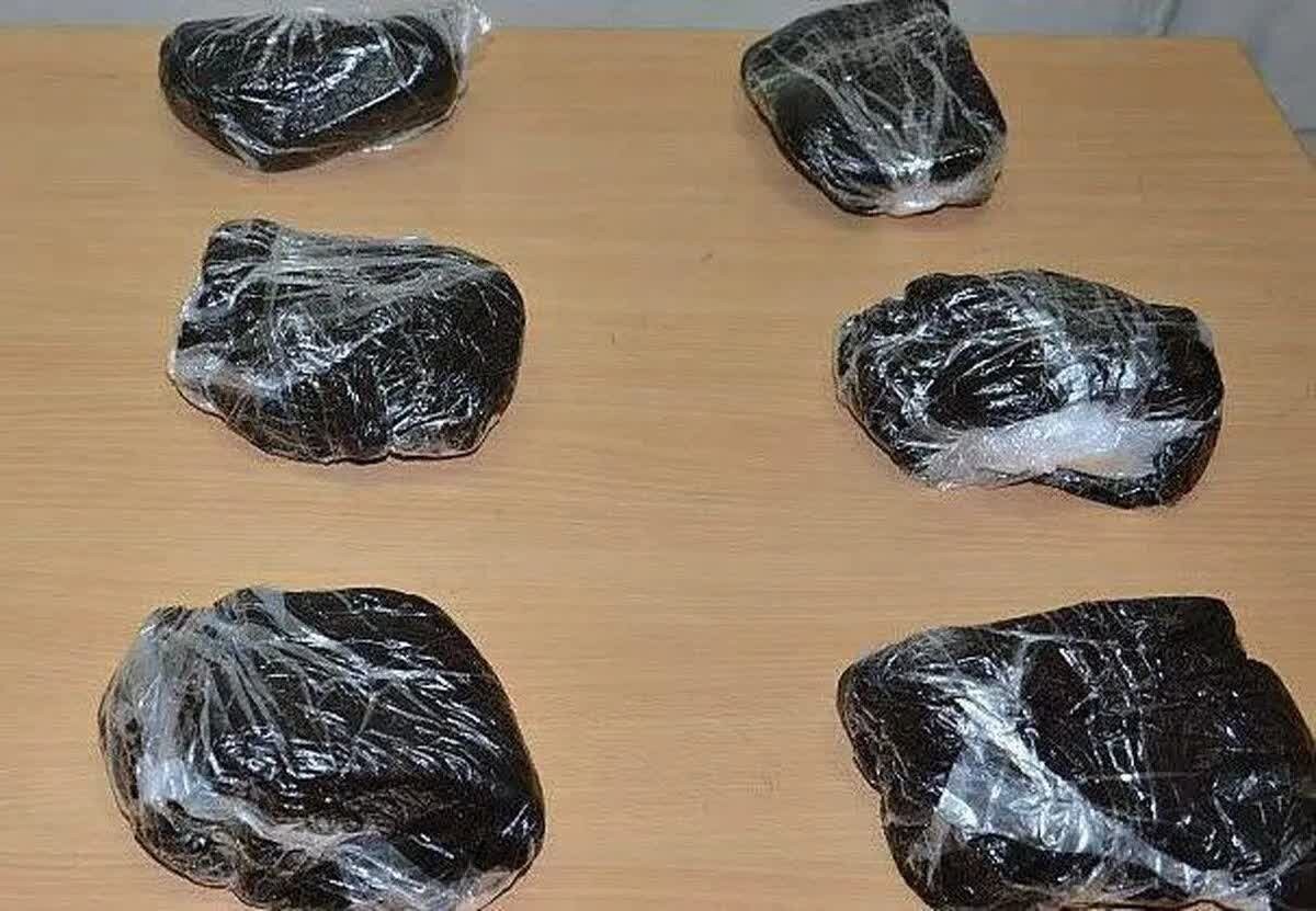 کشف بیش از ۱۱ کیلوگرم تریاک در چگنی