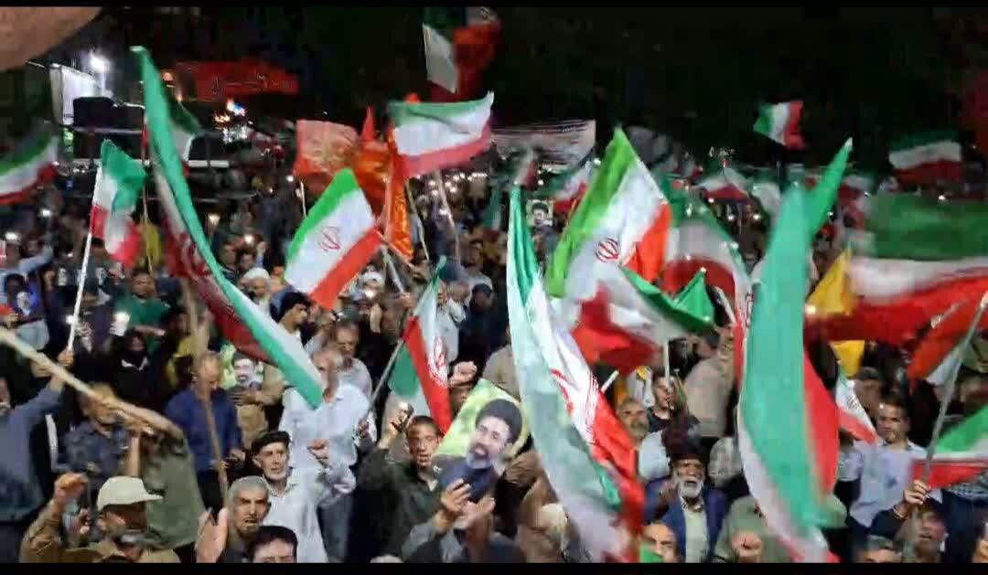 حضور بروجردی‌ها در صدمین شب اجتماع اتحاد و حماسه
