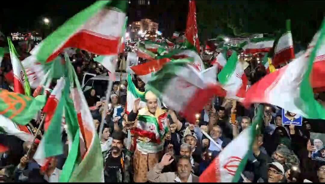 صد و چهارمین شب تجمع و راهپیمایی مردم بروجرد