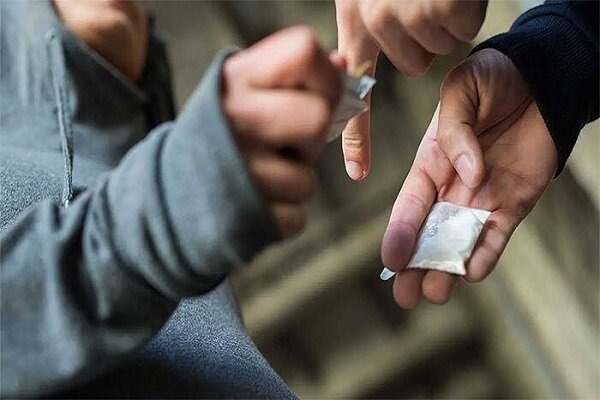 دستگیری ۶ خرده‌فروش مواد مخدر در چگنی