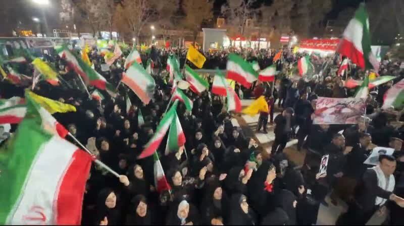 اجتماع ازنایی‌ها در صد و هشتمین شب اقتدار و ایستادگی
