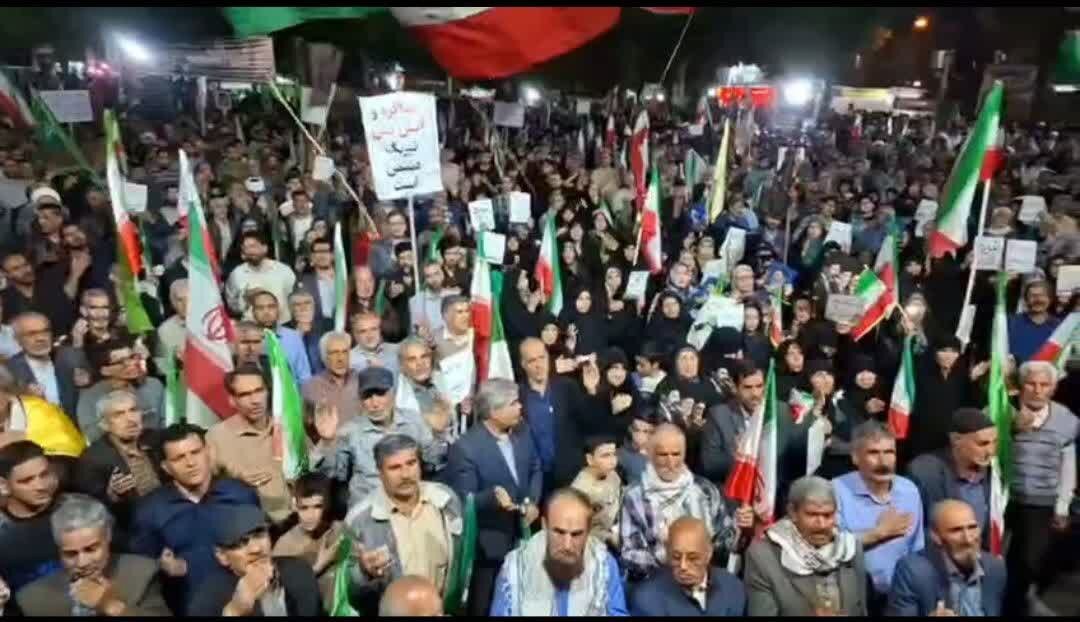 شور حسینی بروجردی‌ها در شب ۱۱۲ حماسه خیابان