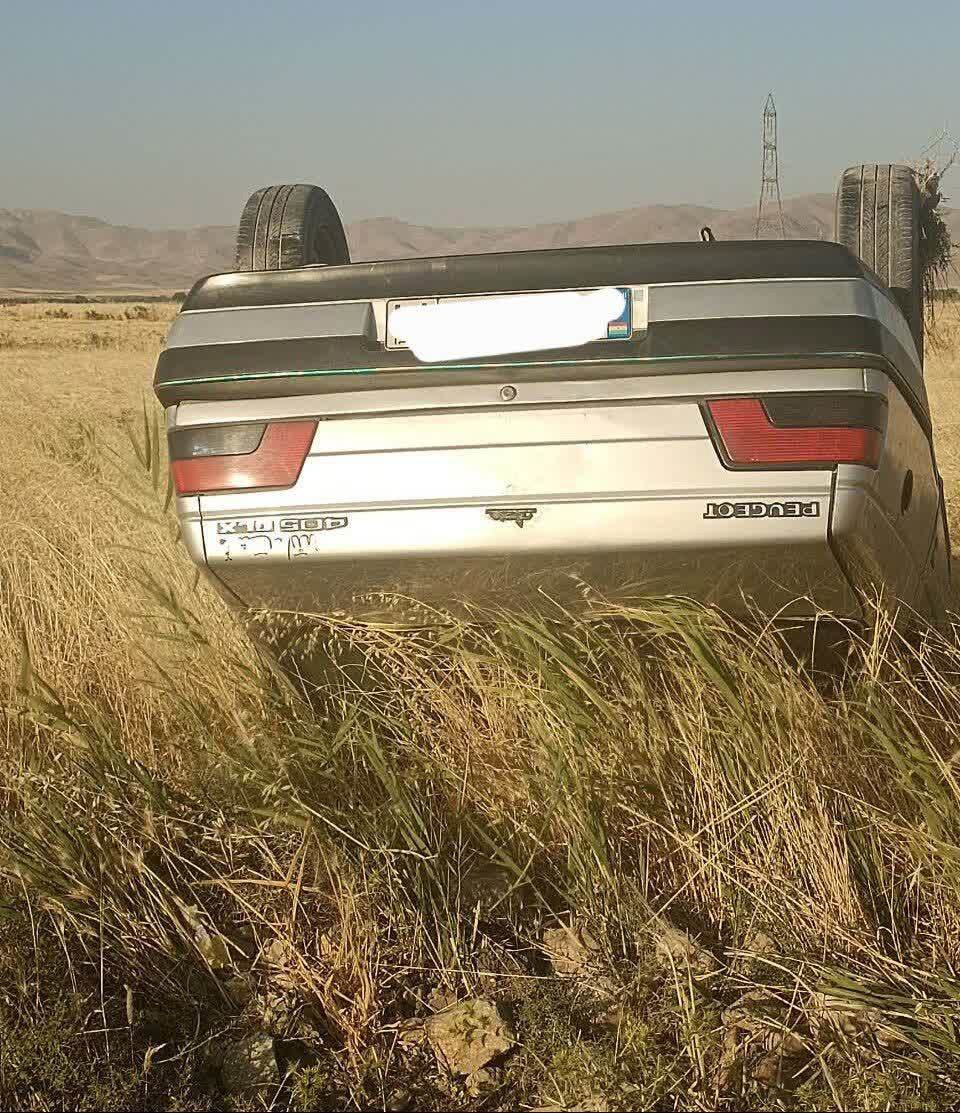 واژگونی پژو ۴۰۵ با رانندگی نوجوان ۱۴ساله در محور «چالانچولان» لرستان