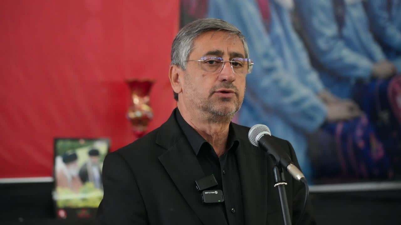 مردم «وحدت و پیوند» خود با ولایت را در تشییع رهبر شهید نشان دادند