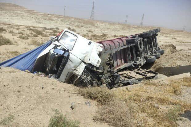 واژگونی مرگبار تریلر در پیچ دهکرد بروجرد