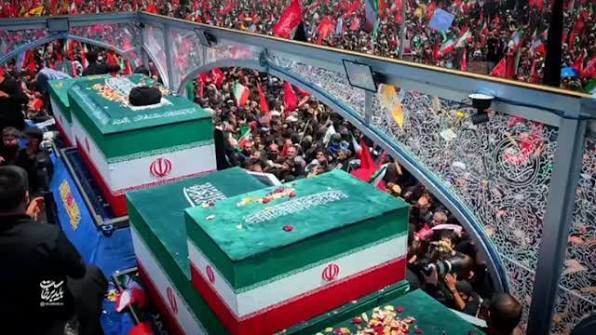 قدردانی سپاه لرستان از حضور حماسی مردم در مراسم وداع با آقای شهید ایران