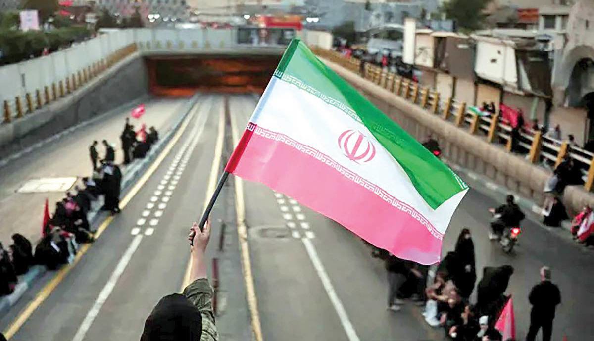 واعظ مطرح کرد: راه خروج ایران و آمریکا از بن‌بست