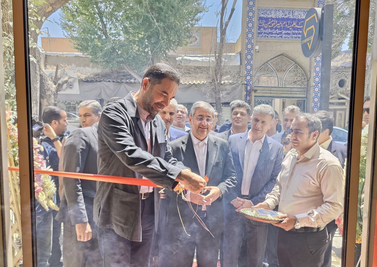 نخستین بازار سنتی طلا و جواهر در لرستان افتتاح شد
