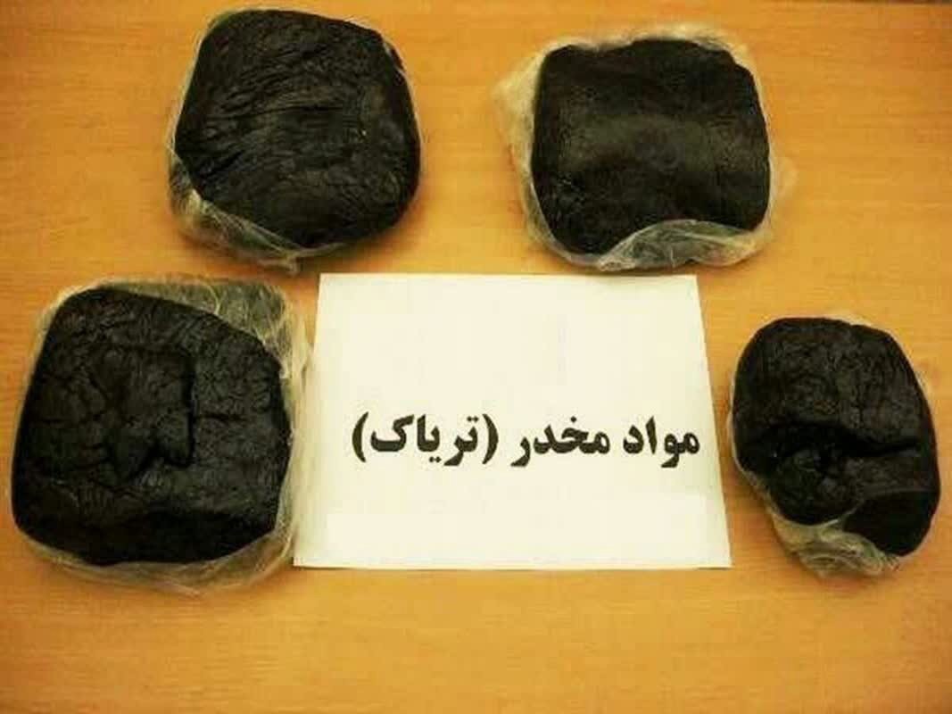 توقیف محموله ۲۰ کیلوگرمی تریاک در لرستان