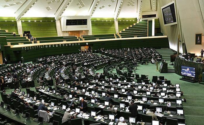 سوال از ۲ وزیر درباره تخلفات صرافی‌های رمزارز