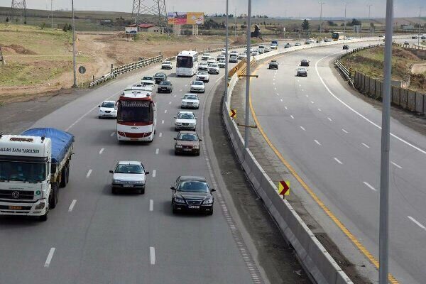ثبت بیش از پنج میلیون تردد وسایل نقلیه در لرستان