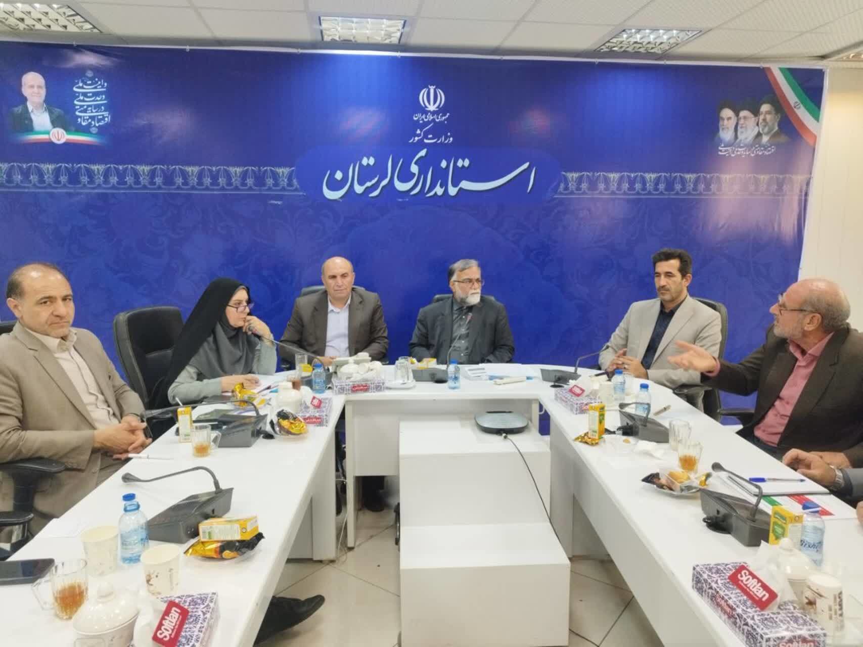 افتتاح هشت طرح گردشگری با حضور وزیر میراث فرهنگی در لرستان