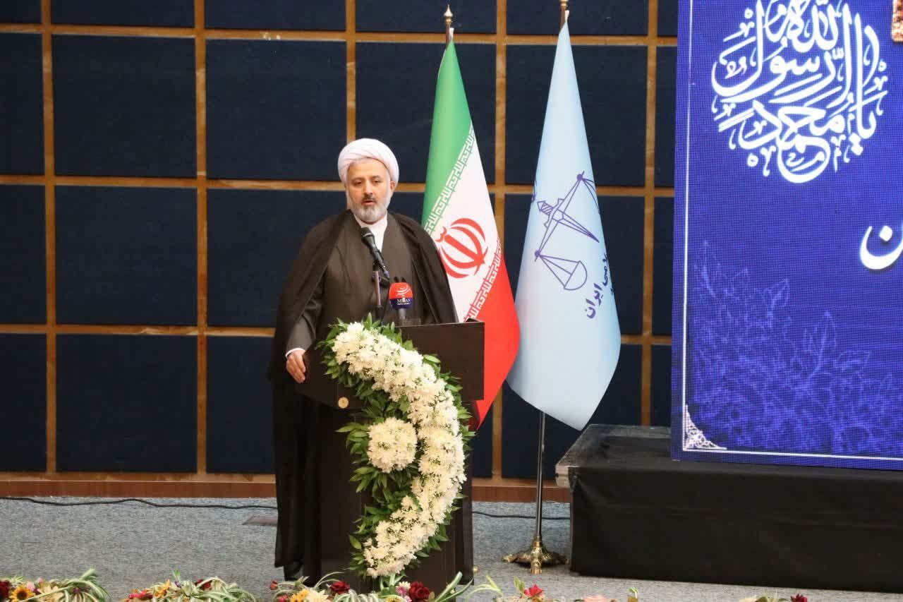 رئیس کل سابق دادگستری لرستان: موجودی پرونده‌ها ۱۲ هزار فقره کاهش یافت
