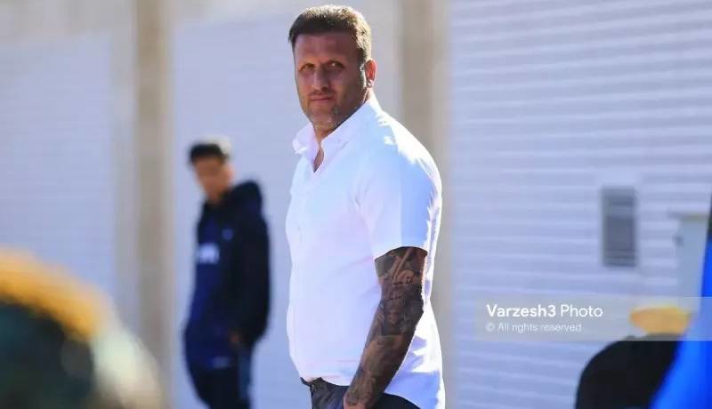 به تارتار فرصت بدهید، پرسپولیس پوست انداخته است