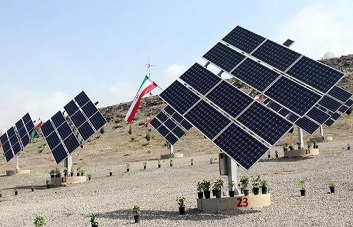 اختصاص ۳۵۸ هکتار از اراضی لرستان برای توسعه نیروگاه‌های خورشیدی