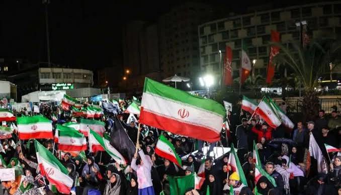 سرمقاله جوان/ کارکرد تجمعات خیابانی