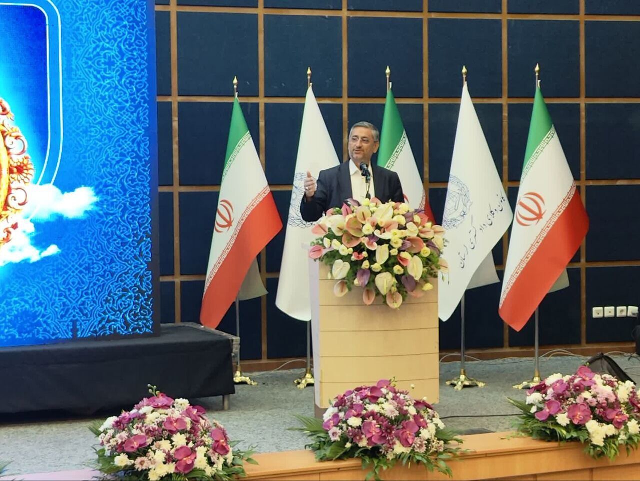 تأکید استاندار لرستان بر نقش وکلا در رفع اختلافات و توسعه عدالت