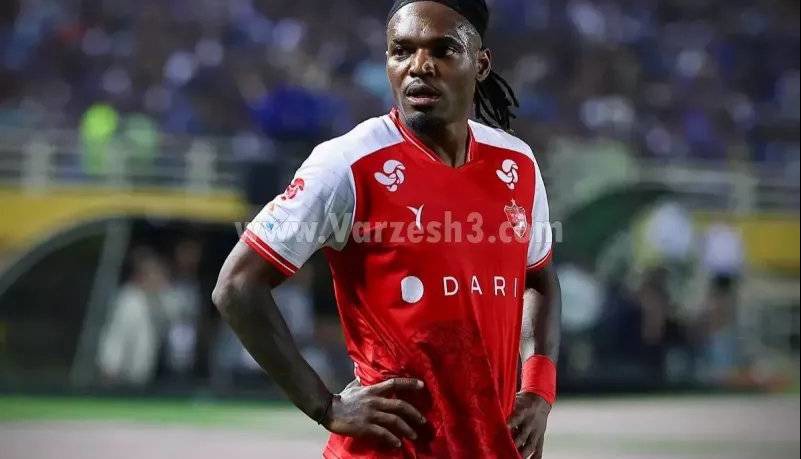 دو خارجی پرسپولیس به ایران برگشتند