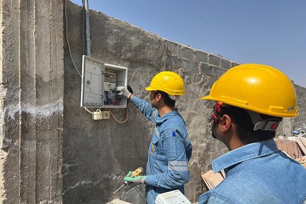 شناسایی و جمع‌آوری ۱۳۰ انشعاب برق غیرمجاز در لرستان