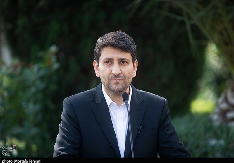 وزیر ارتباطات: درباره حقوق مردم با هیچ اپراتوری تعارف نداریم