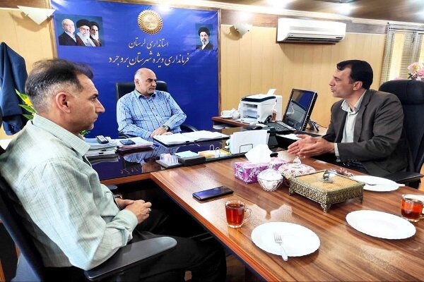 تأکید فرماندار بروجرد بر حمایت از تیم فوتبال «وحدت»