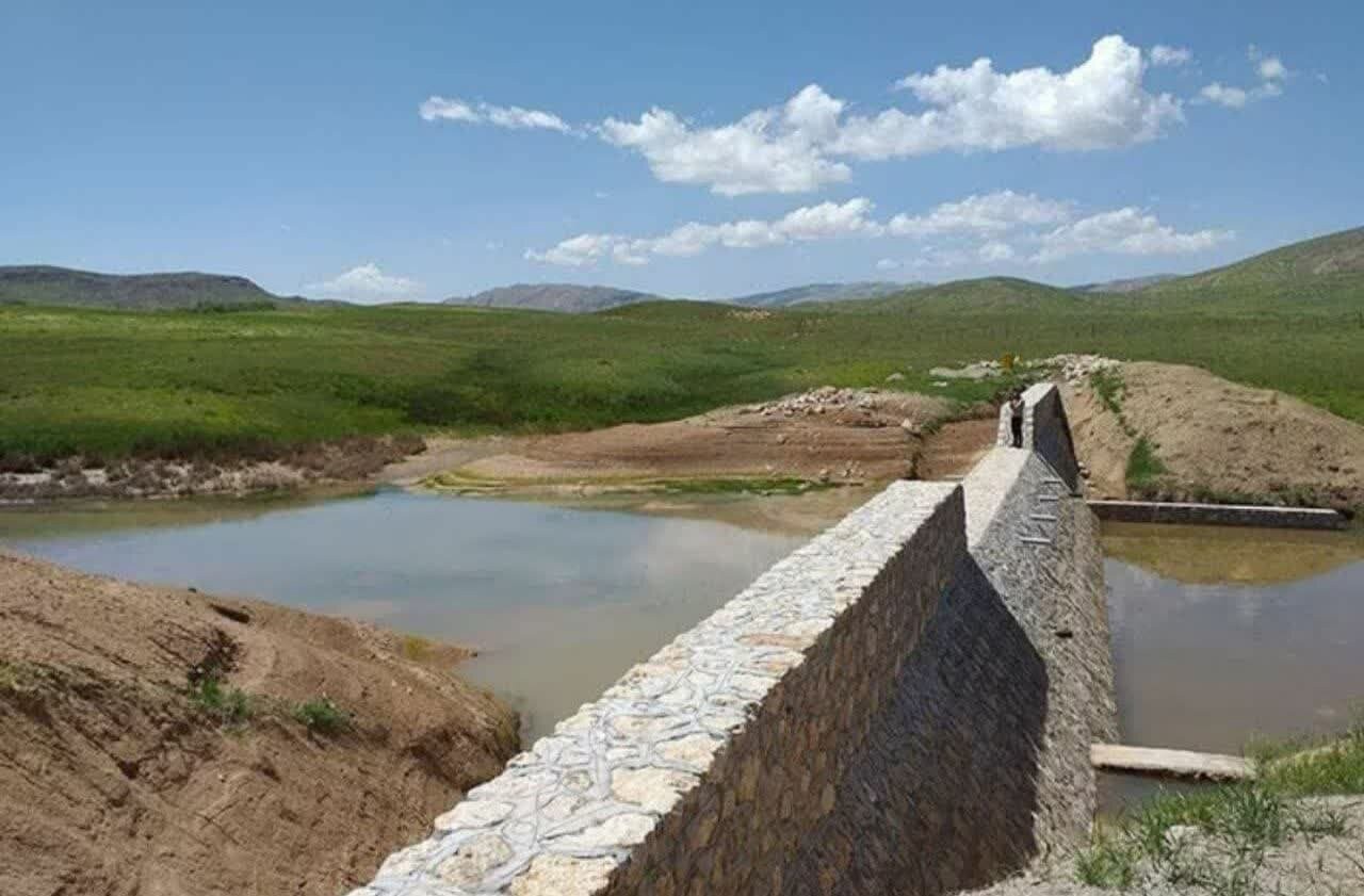 مدیریت روان‌آب‌ها با اجرای طرح‌های آبخیزداری در لرستان