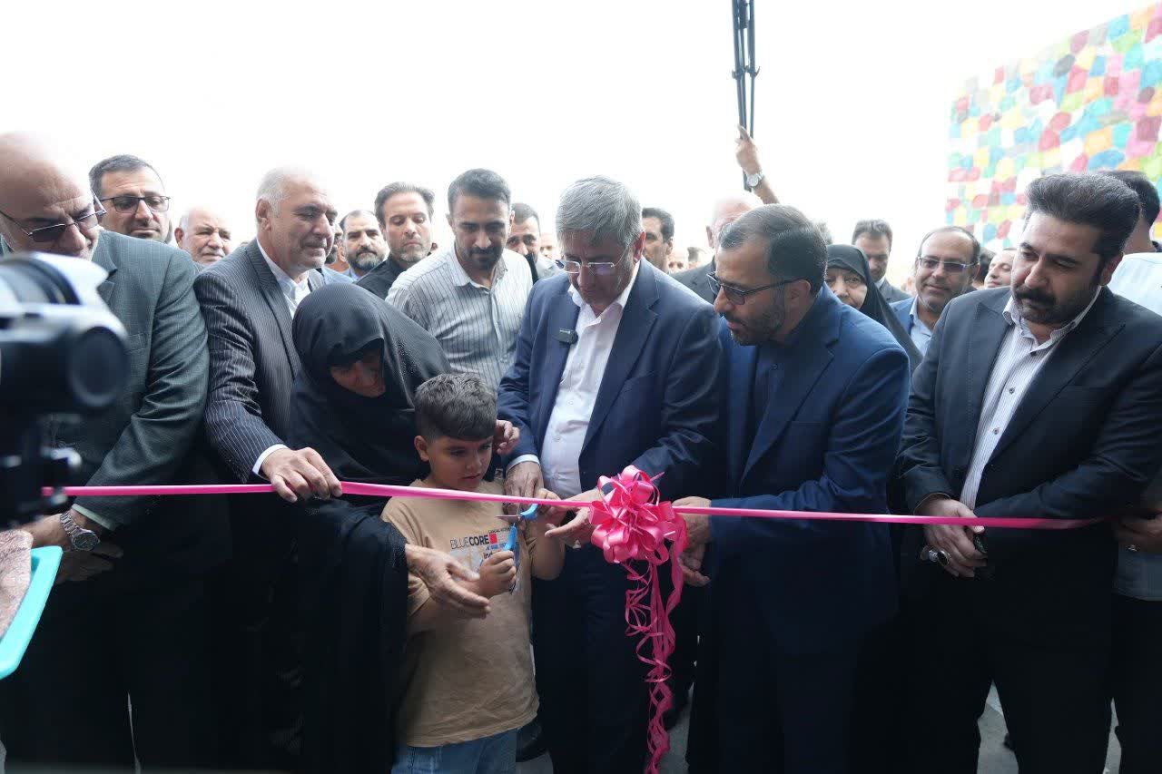 افتتاح تقاطع غیرهمسطح شهید علی فولادوند بروجرد در لرستان