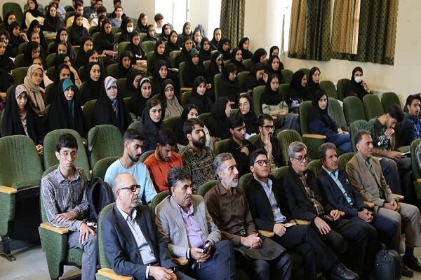 بزرگداشت مولانا و حافظ در دانشگاه لرستان برگزار شد