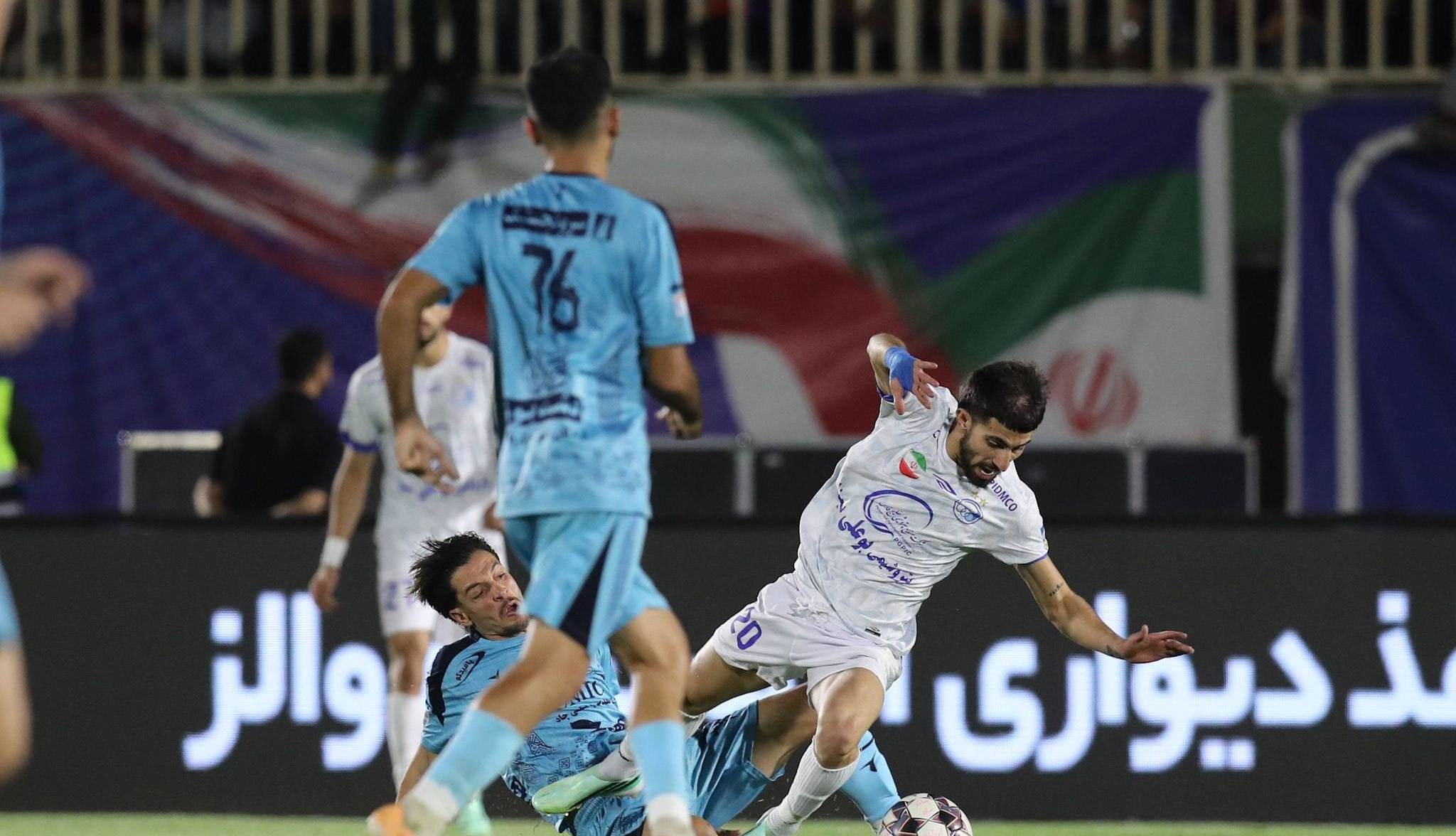 تداوم نباختن؛ ادامه دوری از صدر