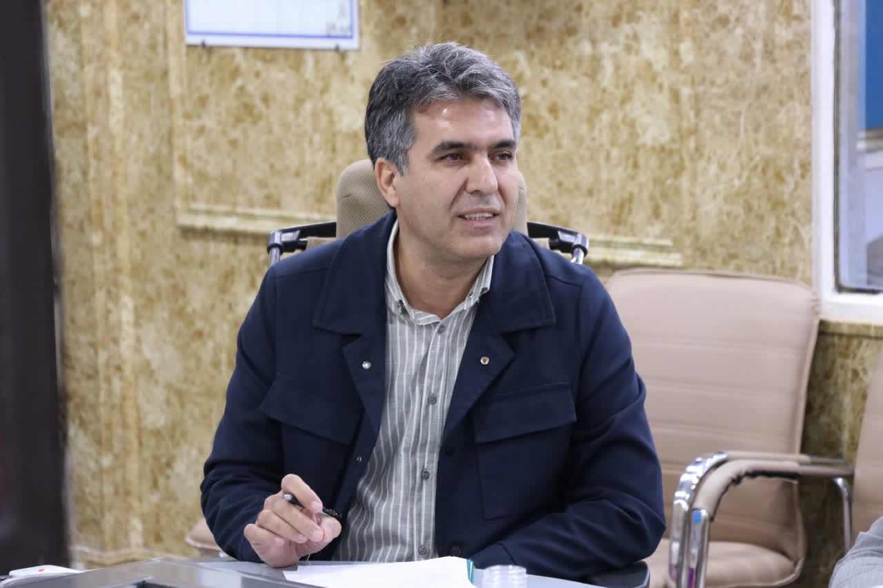 آغاز برنامه‌ریزی برای توزیع شیر و بیسکویت در مدارس لرستان